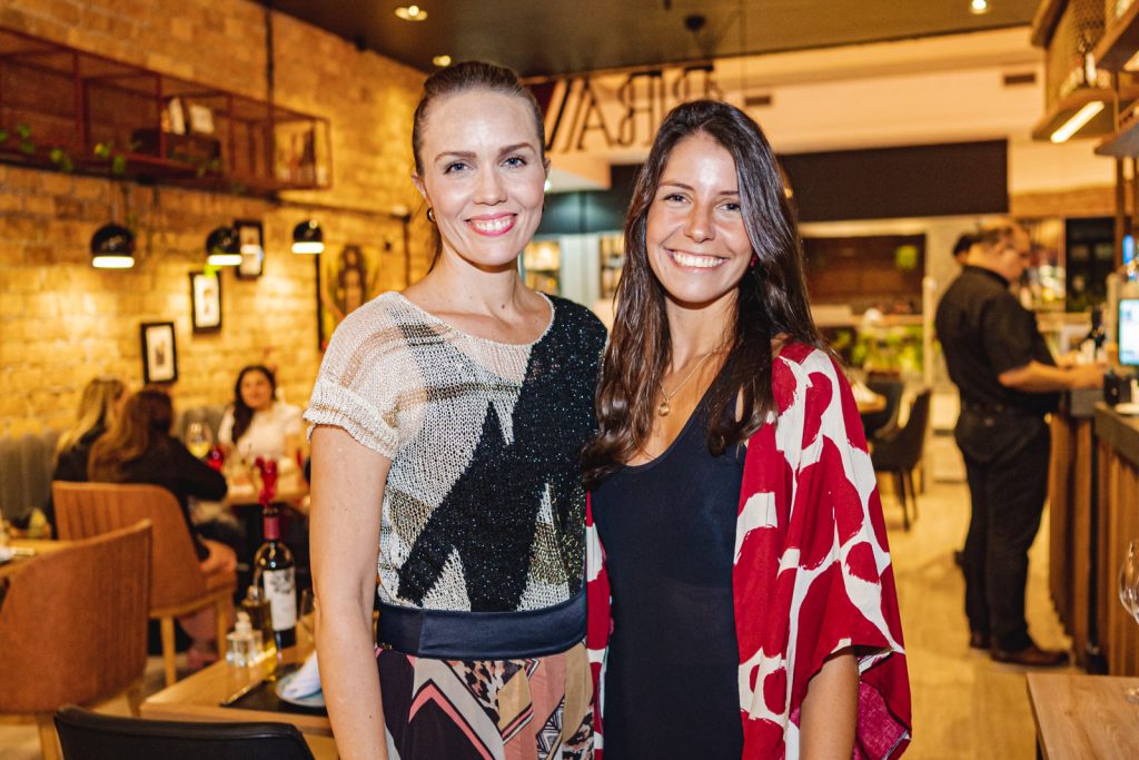 Cintia Sampaio E Isabel Abreu