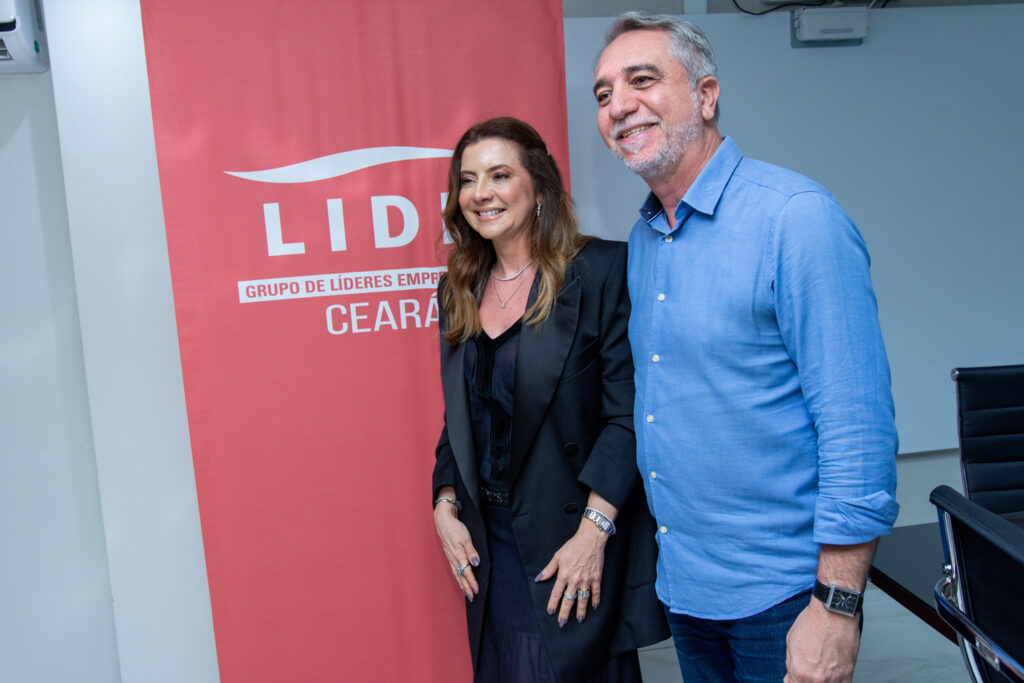 Emília Buarque E Mauro Costa