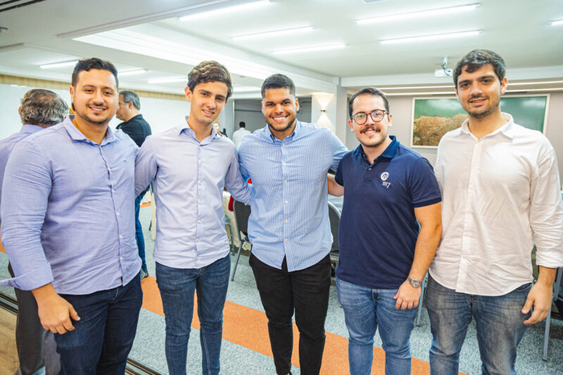 DESIGN URBANO EM FORTALEZA - Amigos em Ação recebe Élcio Batista em almoço-debate