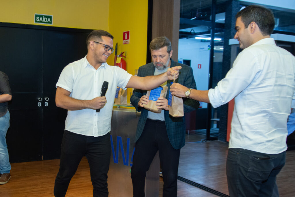 Marcio Vasconcelos, Élcio Batista E Rodrigo Nogueira