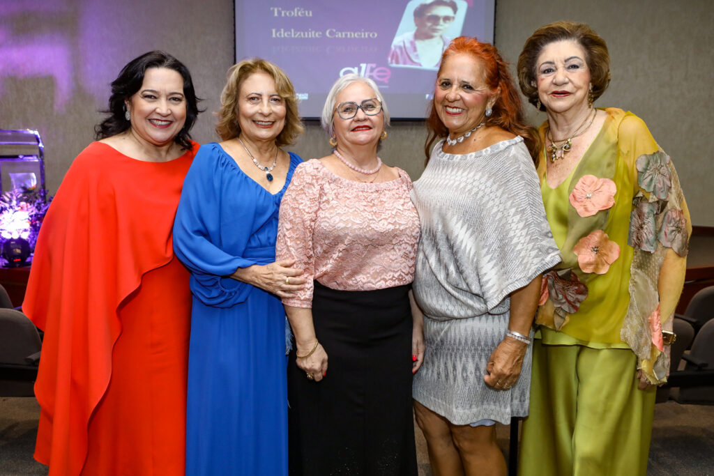 Norma Zelia, Graça Bringel, Isabel Dias, Fatima Duarte E Maxe Campos