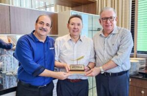 Paulo André Holanda, Ivens Dias Branco Jr E Ricardo Cavalcante Em Almoço Para Celebrar O Programa Germinar Tecnologia