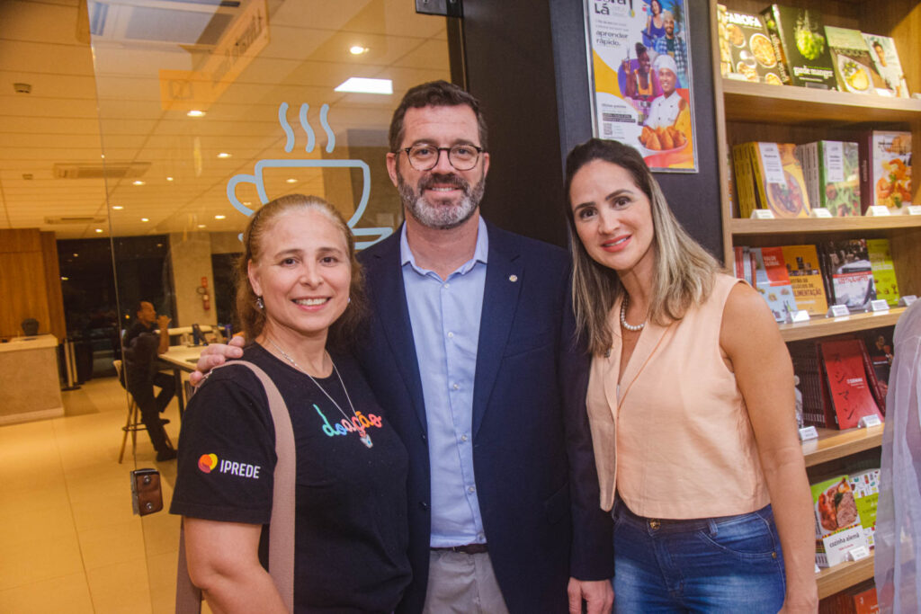 Samyra Guimaraes, Jose Maria Zanocchi E Joana Clemente