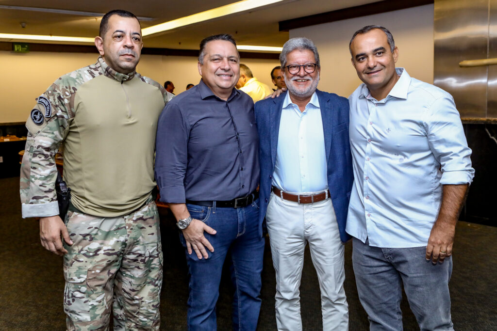 Antonio Pastor, Eginaldo Oliveira, Marcelino Barbosa E Rafael Vilarino