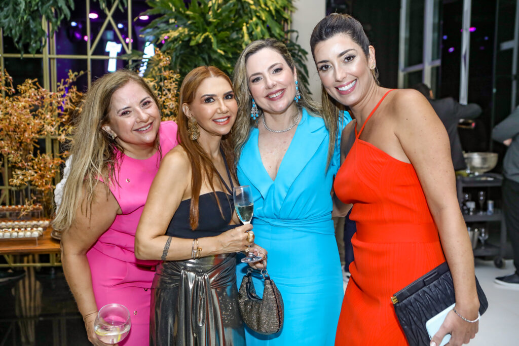 Beth Pinto, Weine Moreira, Suyane Studart E Adriana Figueiredo