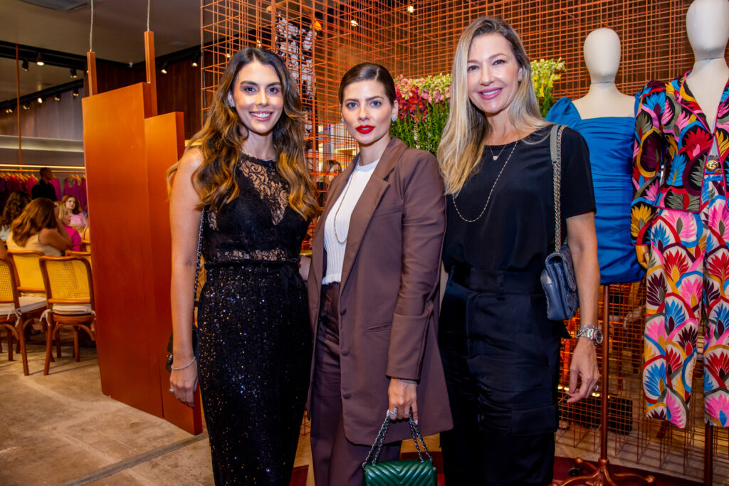 Camila Peixoto, Lilian Albuquerque E Carmen Rangel