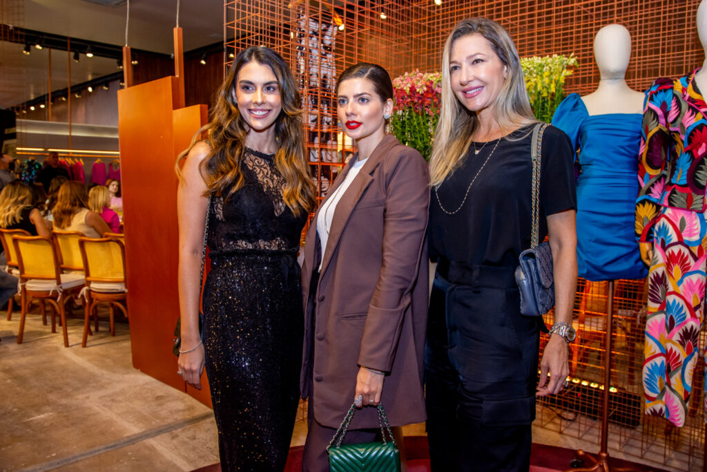 Camila Peixoto, Lilian Albuquerque E Carmen Rangel (2)