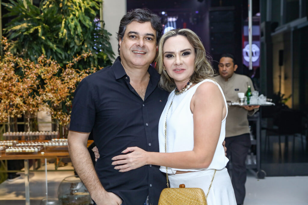 Carlos Rosado E Rafaela Oliveira