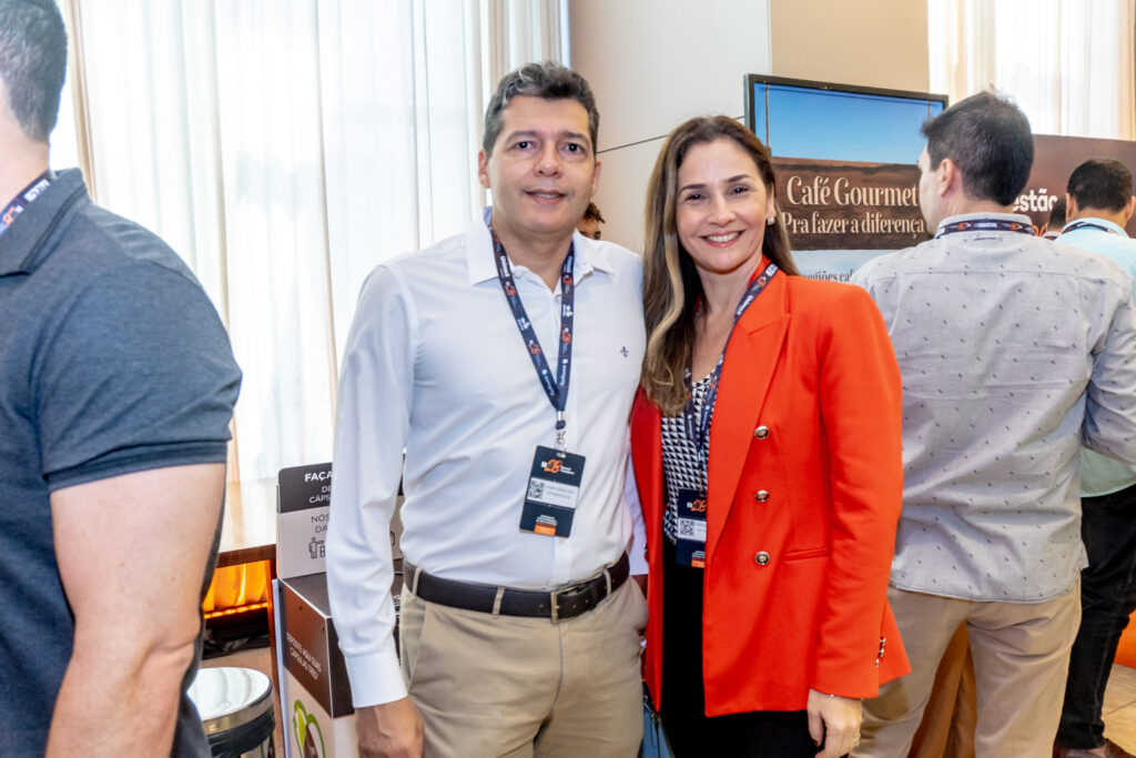 Cesar Gonçalves E Fernanda Cabral