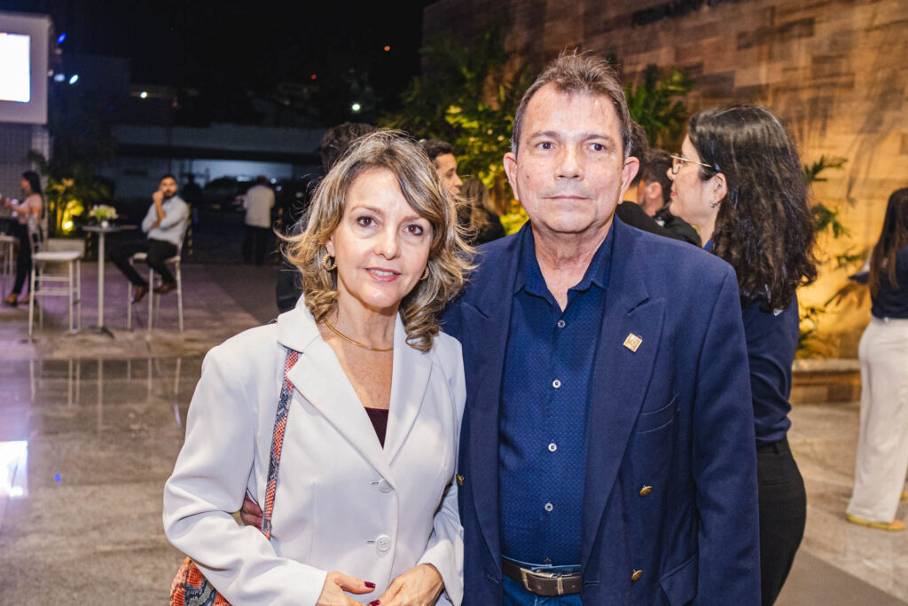 Circe Jane E Fernando Castro Alves