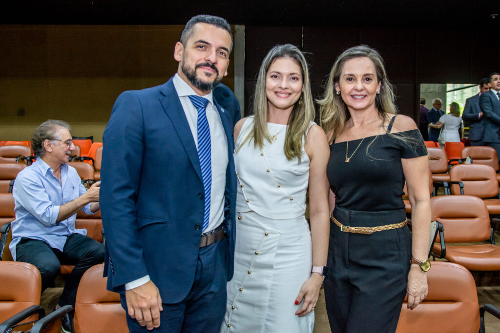 Diego Azevedo, Emanuela Azevedo E Georgia Maia