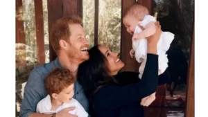 Harry E Meghan Com Os Filhos Archie E Lilibet 1645200298942 V2 900x506