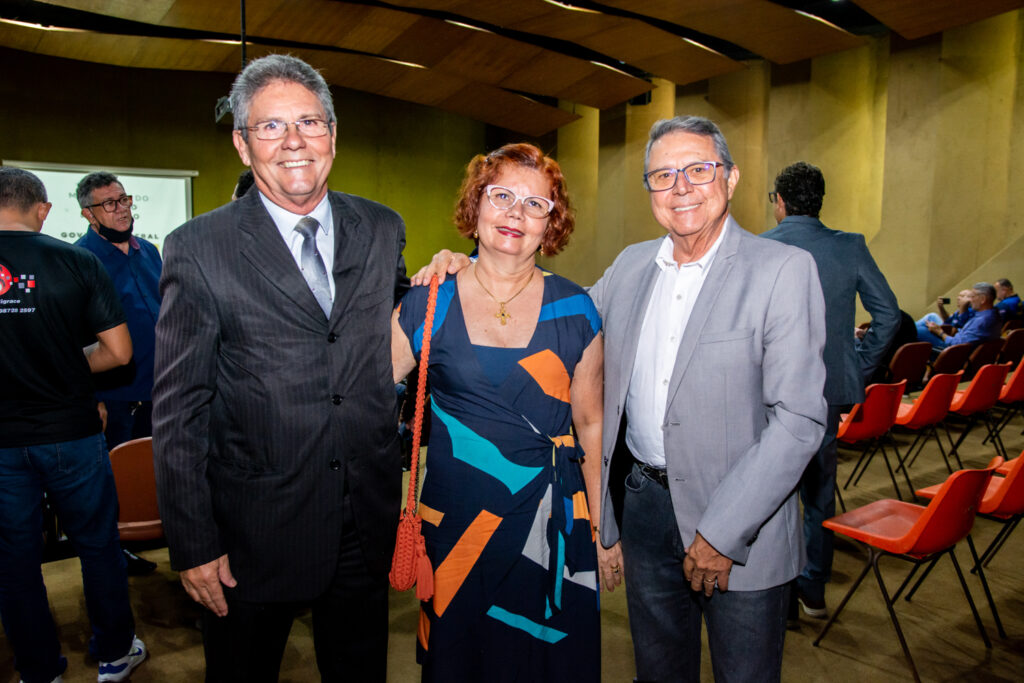 Inimá Sancho, Elen E Francisco Colares