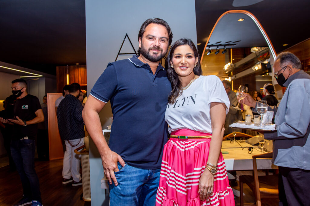 João Carvalho E Aline Pinho