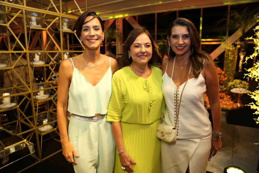 Karine Studart, Ana Maria Studart E Marcia Travessoni