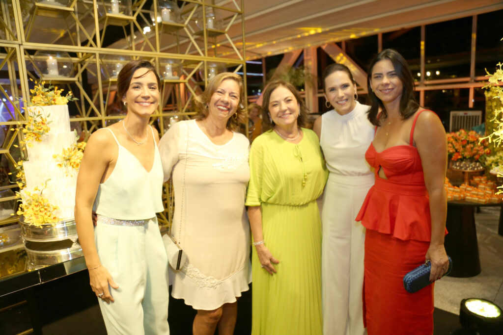 Karine Studart, Monica Santos, Ana Maria, Renata Santos E Carol Costa E Silva Do Ceará