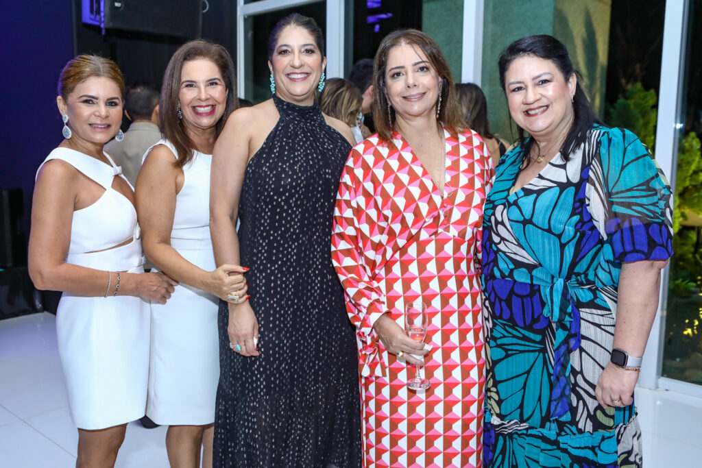 Liana Linhares, Genna Campos, Elisa Oliveira, Claudia Gradvol E Rosilandia Lima