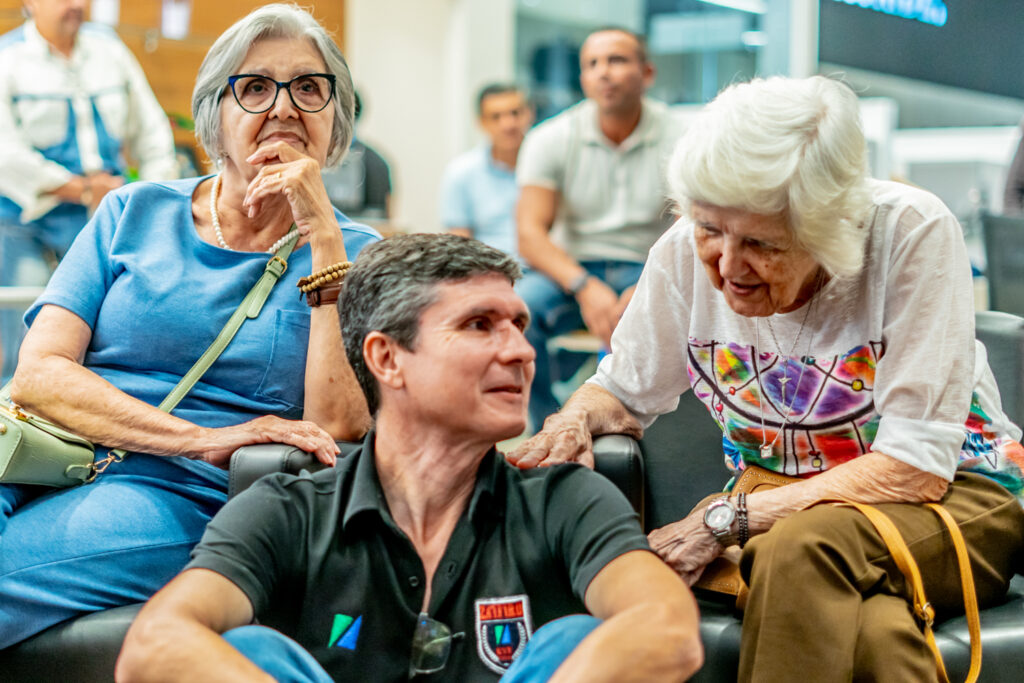 Socorro Façanha, Roberto De Almeida E Elisa Façanha