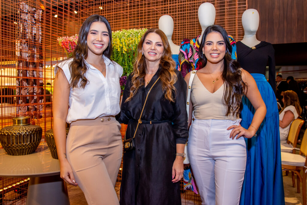 Suzana, Surama E Gabriela Geleilate (1)