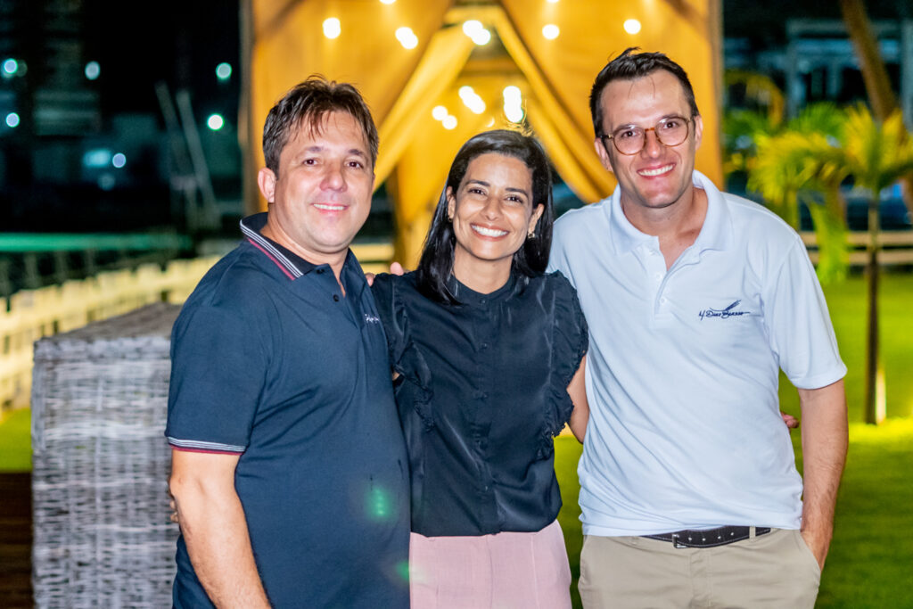 Valber Vicente, Caroline Carvalho E Juliano Pitagoras (2)