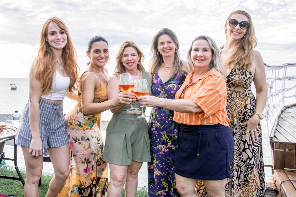 Carla Francês, Mariana Marques, Patricia Patricio, Dayane Marianof, Denise Pimentel E Tatiane Piecha (1)