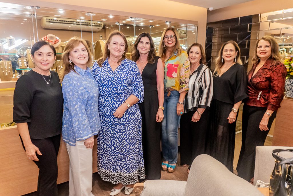 Carmen Fontenele, Teresa Colaço, Cefisa Aguiar, Sônia Pinheiro, Helena Saboia, Margarida Magalhães, Sarah Philomeno E Regina Almeida