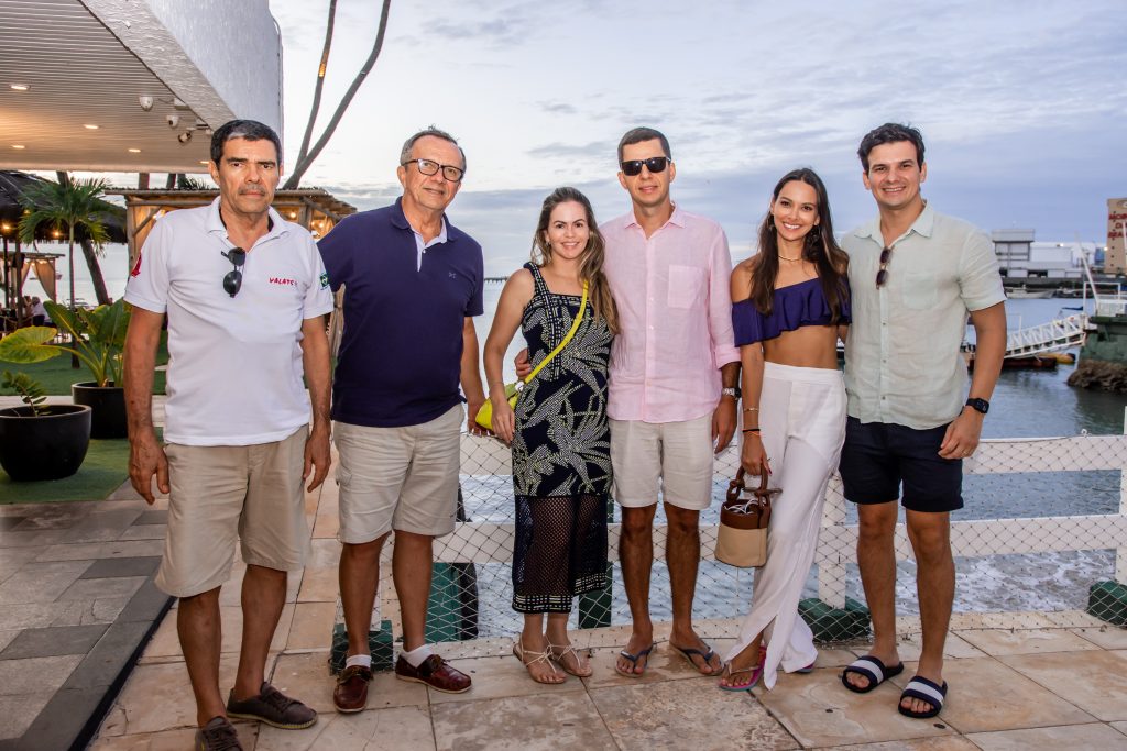 Chico Mauro, Fernando Mauro, Riana E Alberto Aguiar, Laura Saldanha E Diego Lira