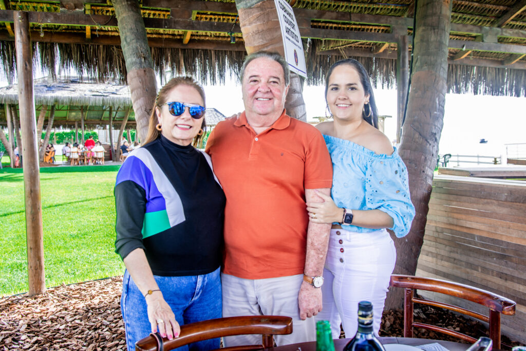 Cristina, Chiquinho E Carolina Aragão