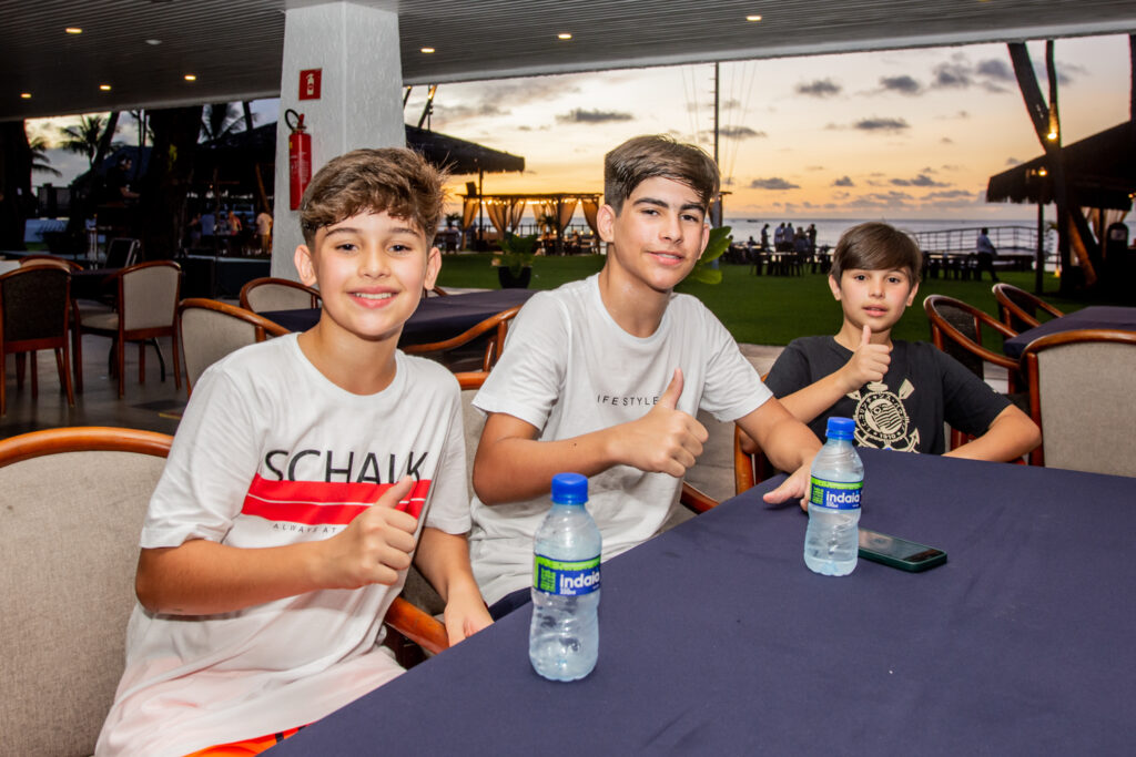 Davi, Matheus E João Marcelo Peres