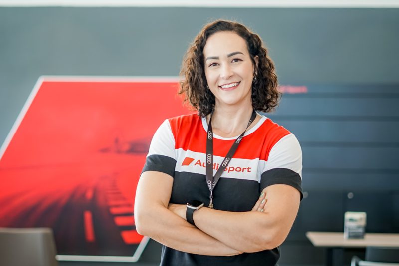 Velocidade e exclusividade - Audi Day movimenta o showroom da Audi Center Fortaleza com apresentação de supermáquinas