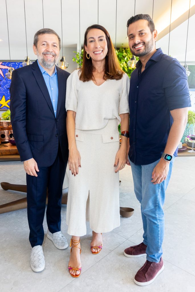 Élcio Batista, Camila Carvalho E André Farias (2)