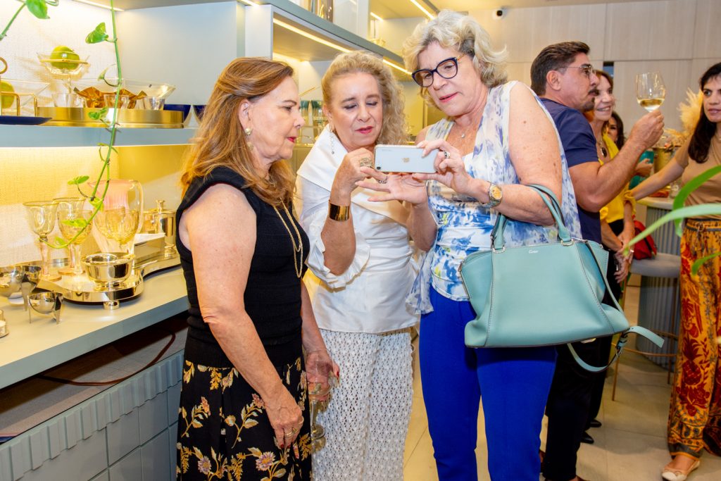 Ines Porto, Brícia Cavalcante E Stella Rolim