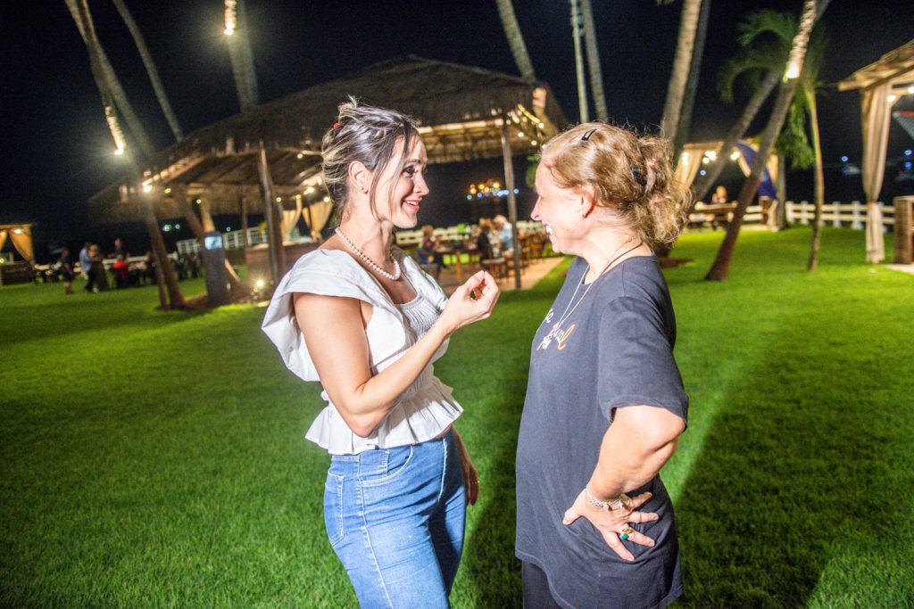 Joana Clementre E Samyra Guimarães