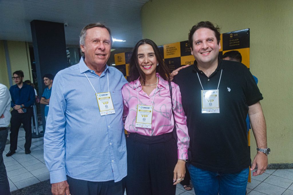 Jose Simoes, Vivian Otoch E Daniel Simoes