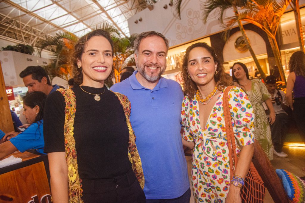 Karol Mota, Hemert Da Rocha E Ana Oliveira