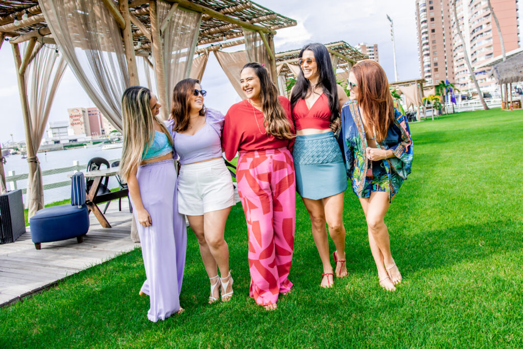 Nathalia Cruz, Patricia Taumaturgo Cristiane Souza, Tássia Miranda E Tatiana Sales