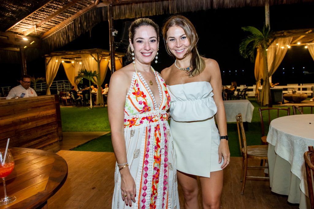 Silvinha De Castro E Gabrielle Freire