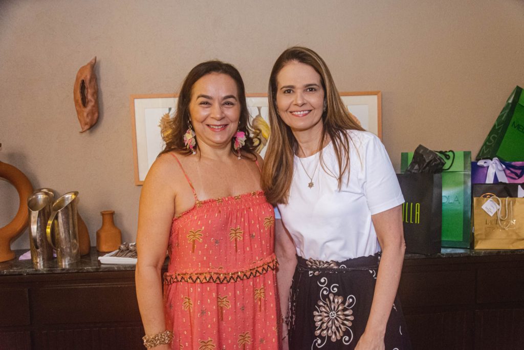 Adriana Cardoso E Elisa Magalhaes