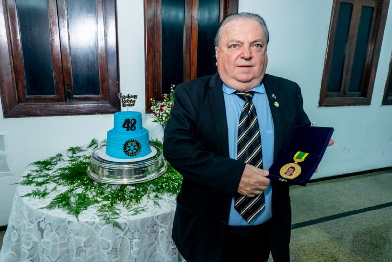 Noite de homenagens - Rotary Club Fortaleza Barra comemora 48 anos em noite de confraternização e honrarias