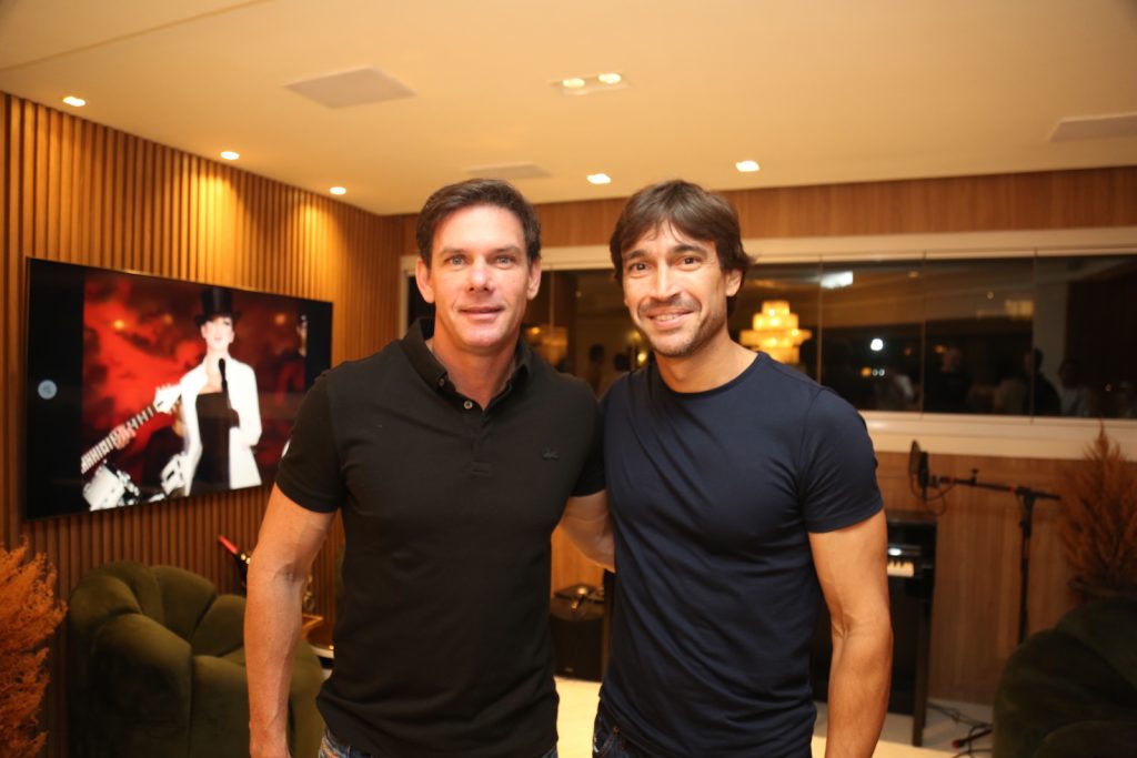 Carlos Martin E Rodrigo Carvalho