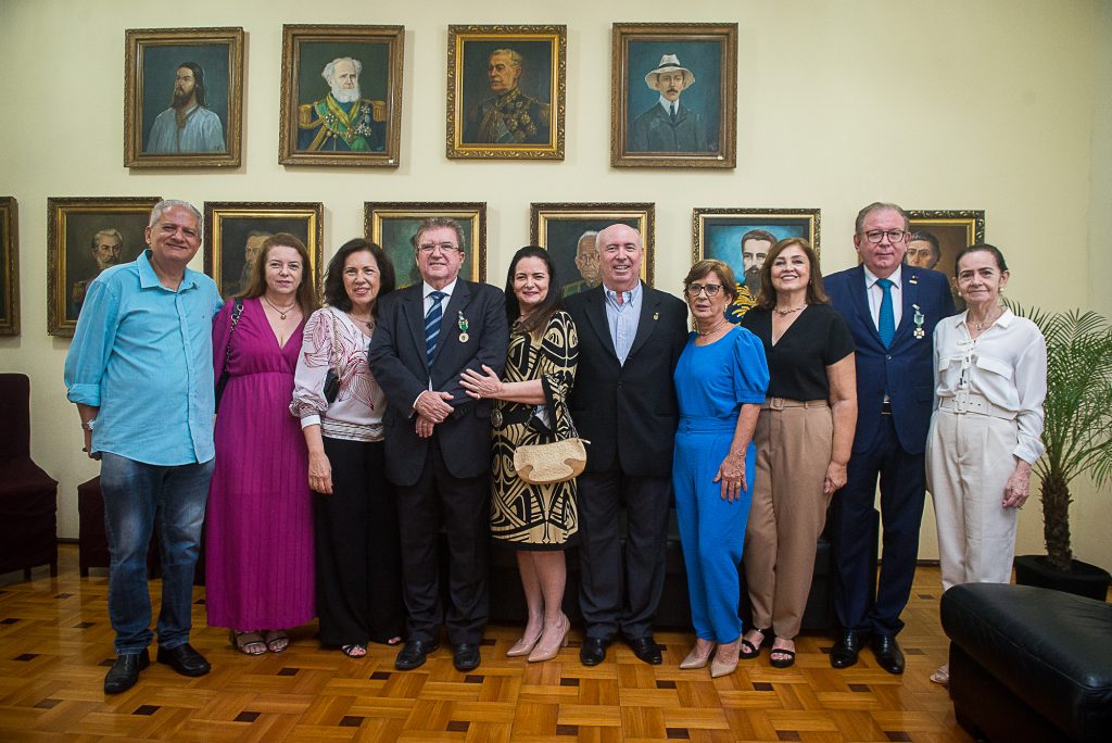 Entrega De Medalhas A Ricardo, Sérgio Cavalcante E Ivens Dias Branco Jr Na 10ª Região Militar (57)