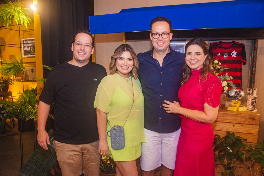 Gabriel, Tanara, Daniel E Ana Cristina Joca