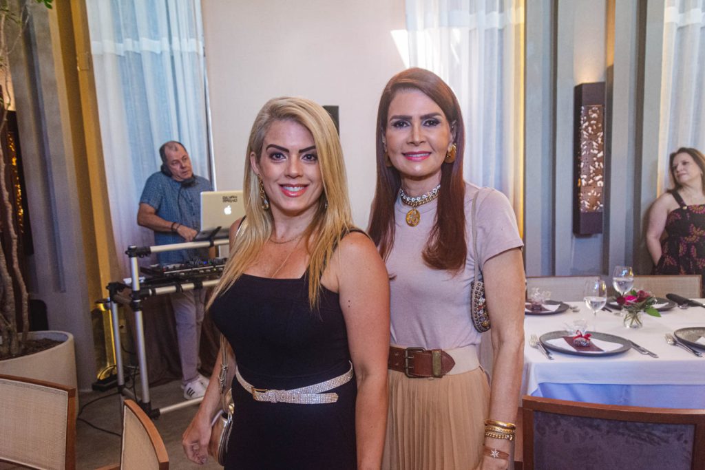 Leticia Studart E Lorena Pouchain