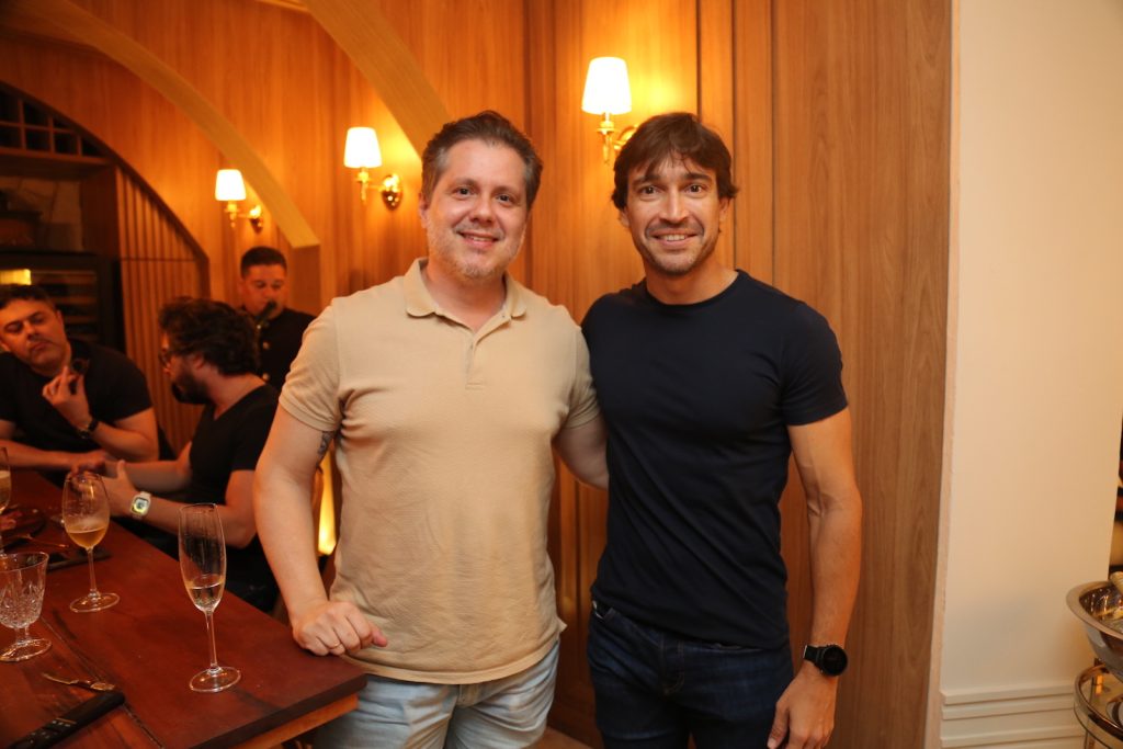 Livio Parente E Rodrigo Carvalho