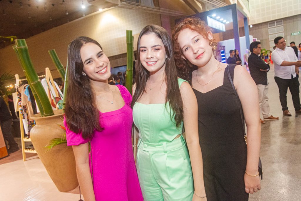 Luana De Castro, Maria Eduarda Lopes E Gisele Costa