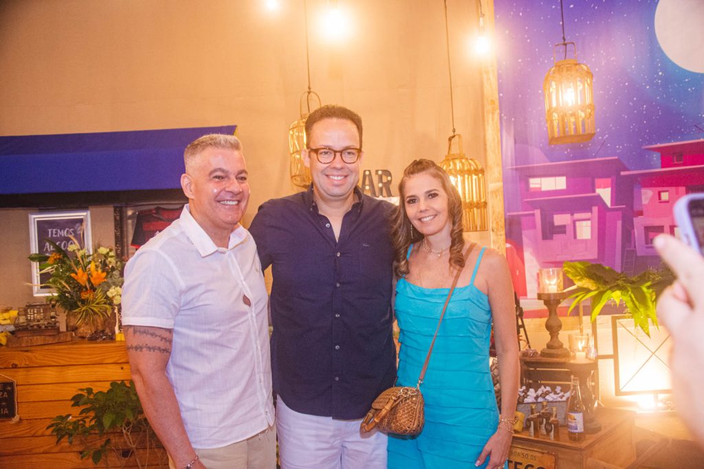 Marcelo Pontes, Daniel Joca E Marcia Pontes