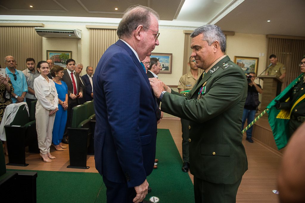 Ricardo Cavalcante E General Critiano Pinto Sampaio (1)