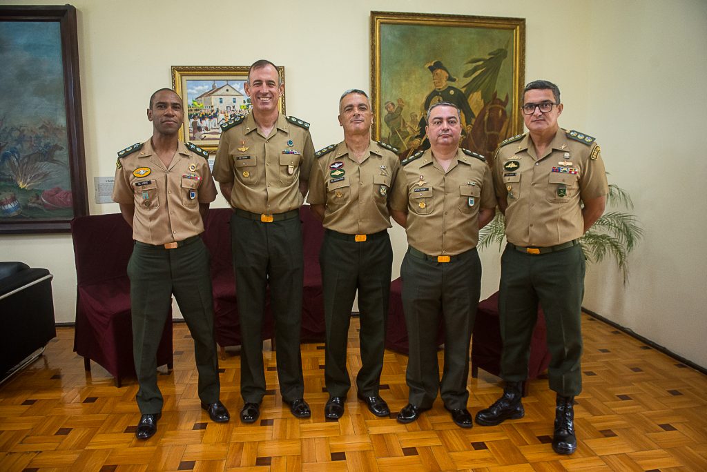 Tenete Coronel Josué, Coronel Geovane, Coronel Magalhães, Márcio Aragão E Coronel Leitão (3)