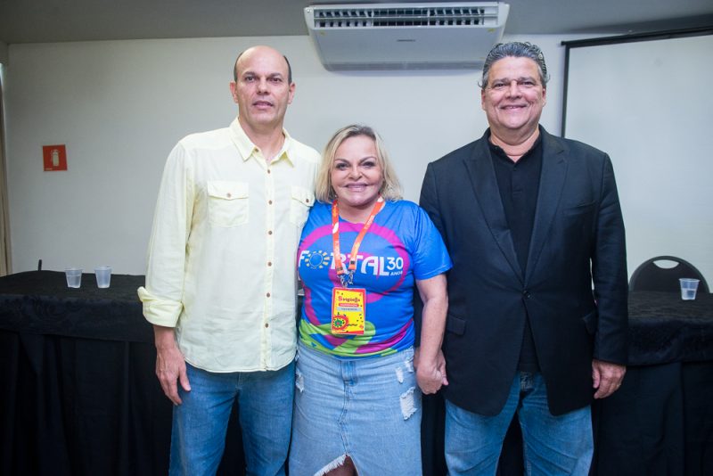 Ailton Júnior, Thea Moreira E Colombo Cialdini (1)