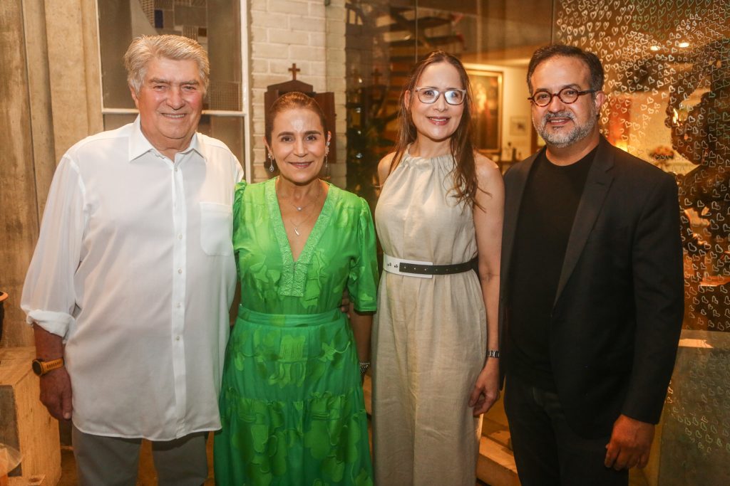 Amarilio, Patricia Macedo, Manoela E Marcio Crisostomo (2)